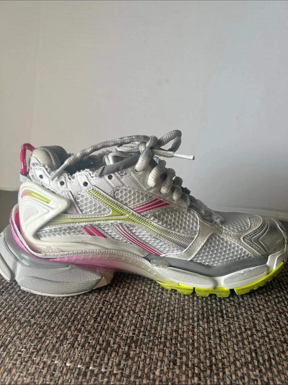 Balenciaga Runner Sneakers 39 Y2K Gorpcore Techwear Pink Green